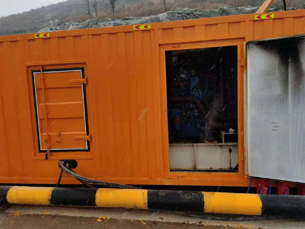 阳西发电机出租 柴油发电机组电压低报警怎么办？