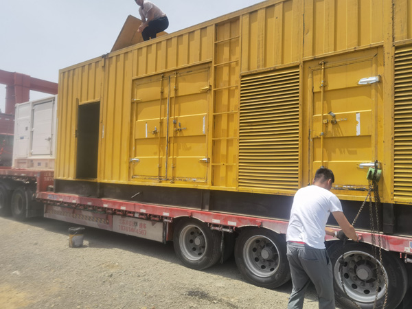 阳西发电机出租100KW发电机需要什么规格的电缆线？