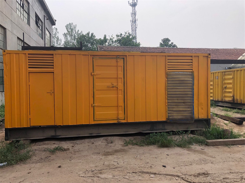 阳西柴油发电机如何判断新机油是否已经完全充满机油滤清器？