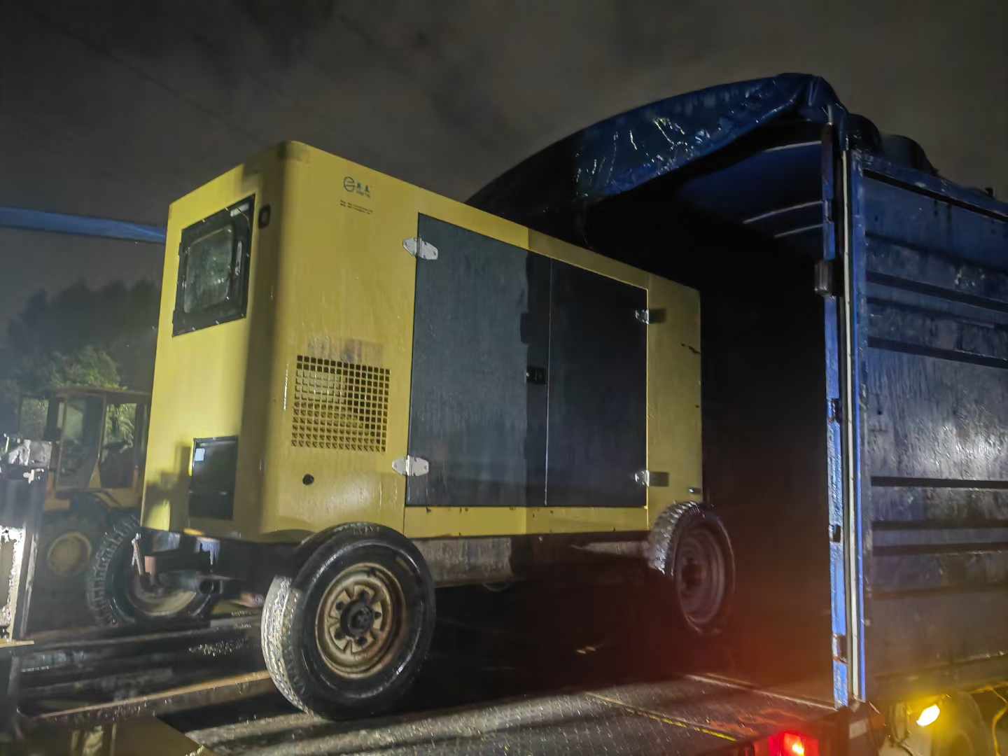 阳西如何根据负载特性选择合适的柴油发电机？