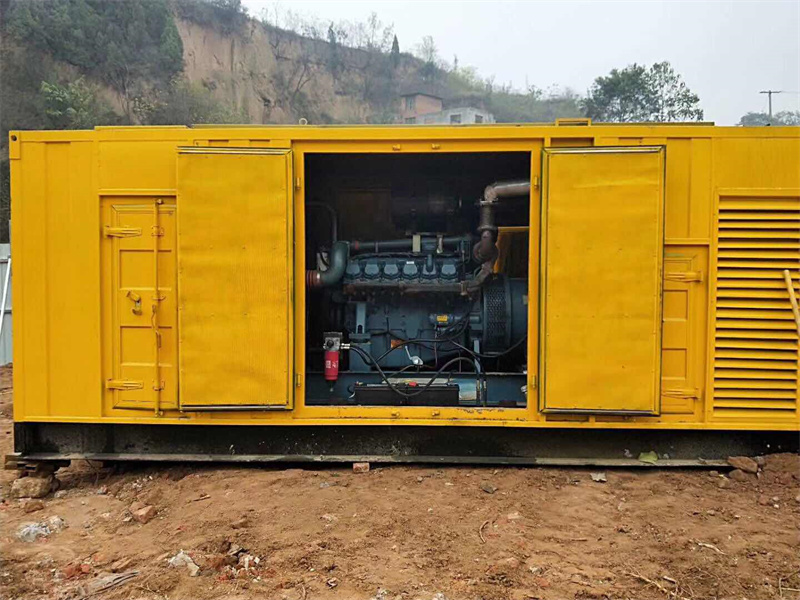 阳西发电机租赁冷却液的沸点降低到多少时需要更换