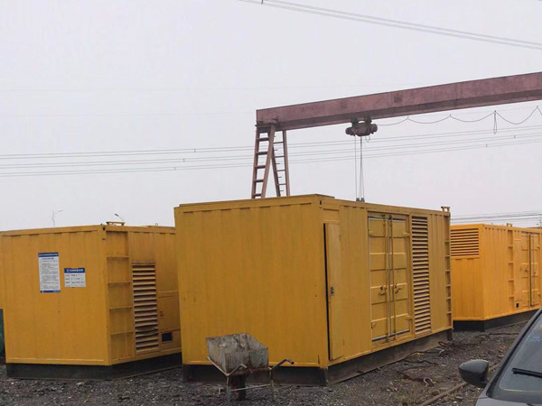 阳西100kw柴油发电机组每小时油耗？